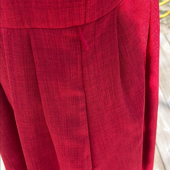 Elegant Red Ellen Tracy  Sleeveless fully lined Dress. Size 14. Side pockets. - Picture 6 of 16